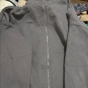 Comfrt Gray Zip-Up Hoodie size xl